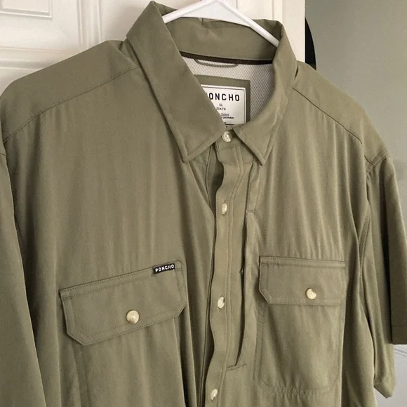 New: Set of Three Poncho Short Sleeve Performance Shirts. Size XL - Picture 13 of 16